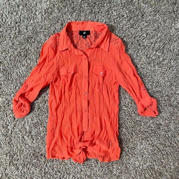 iZBYER Women's Pink Long Sleeve Collared Button-Down Top Size Small - Picture 2 of 8